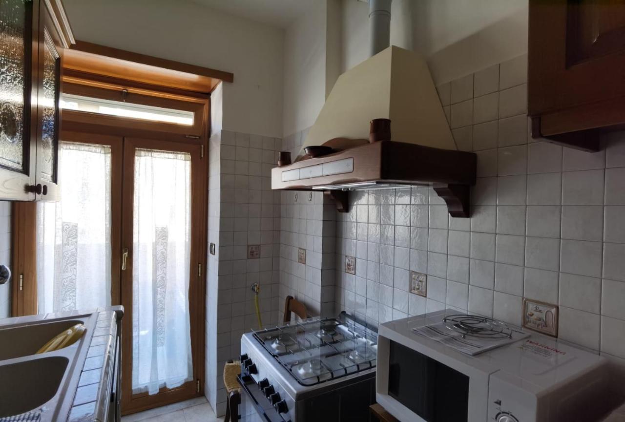 Appartamento Per Turisti E Famiglie Roma Exterior foto