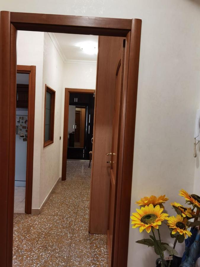 Appartamento Per Turisti E Famiglie Roma Exterior foto